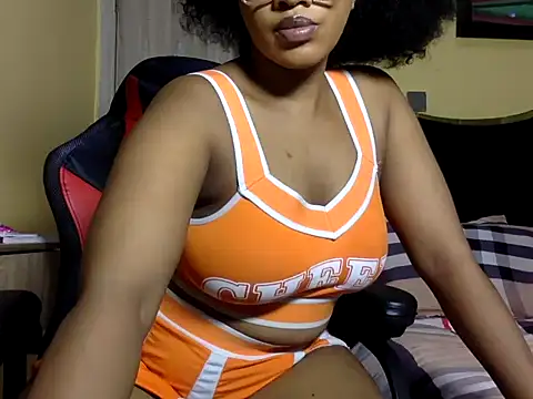 BOOTYBANGER24xx online show from April 14, 2026, 9:47 am