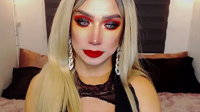 HugeCockDominantXxX online show from May 30, 2026, 8:03 pm