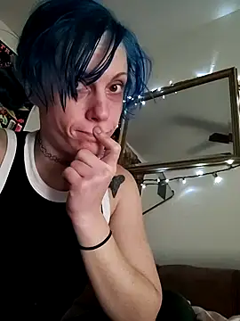 Snapshot of TheDaisyChaos chatting on October 29, 2025, 12:31 am TheDaisyChaos online show from October 29, 2025, 12:31 am