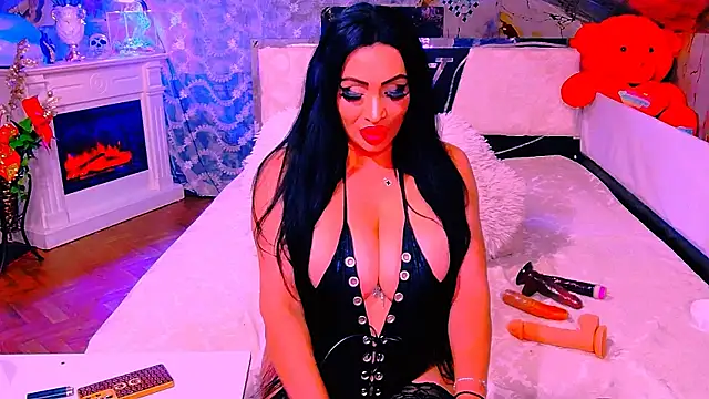 AmyraSunris online show from July 21, 2026, 9:27 pm