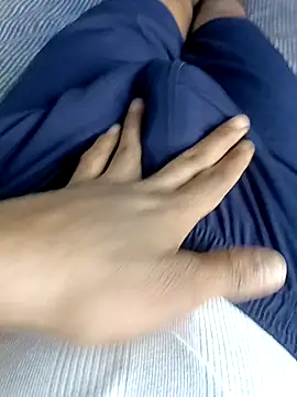 Babyucum4me online show from December 16, 2025, 9:35 am