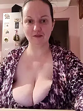 BustyLadyAlma online show from January 19, 2026, 6:28 am