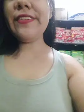 Snapshot of Kalani_Engel chatting on July 17, 2026, 4:21 am Kalani Engel online show from July 17, 2026, 4:21 am