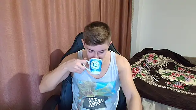 Todhorny9873 online show from January 20, 2025, 6:10 am