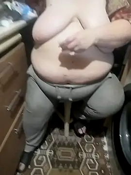 Snapshot of sarpe4 chatting on February 28, 2026, 9:58 pm sarpe4 online show from February 28, 2026, 9:58 pm