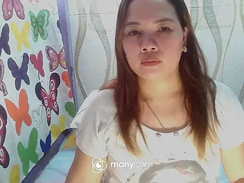 Snapshot of BURBERRY69 chatting on September 28, 2025, 2:07 am BURBERRY69 online show from September 28, 2025, 2:07 am