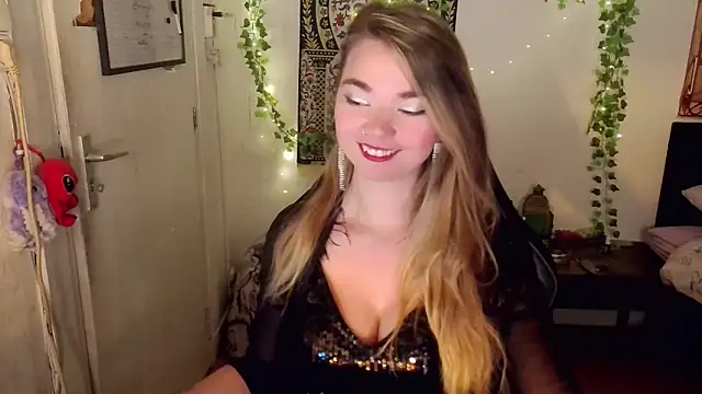 Thegirlbehindthemask online show from June 11, 2026, 3:31 pm