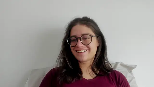 Snapshot of HazelKush chatting on March 20, 2026, 8:43 pm HazelKush online show from March 20, 2026, 8:43 pm
