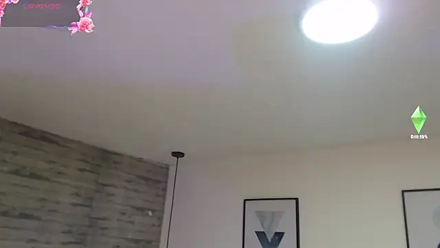 Snapshot of TinnaCobb chatting on February 28, 2026, 12:05 pm TinnaCobb online show from February 28, 2026, 12:05 pm