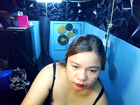 ambersmile online show from July 28, 2026, 8:52 pm