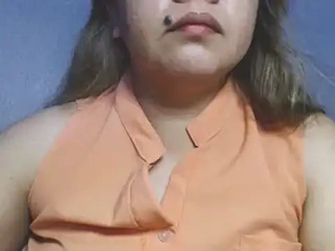 ambersmile online show from April 12, 2026, 10:24 pm