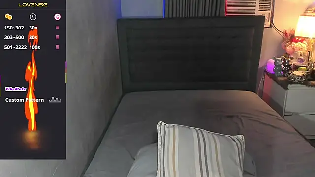 Snapshot of PrettyYoungHugeCockTS chatting on February 27, 2026, 2:34 am PrettyYoungHugeCockTS online show from February 27, 2026, 2:34 am