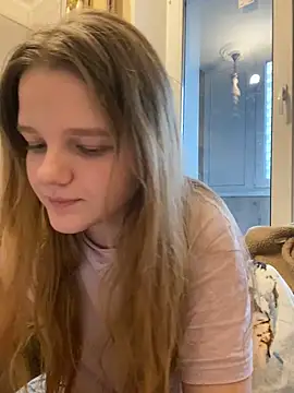 -MimmiLissa- online show from December 4, 2025, 6:45 am