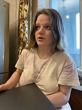 -MimmiLissa- online show from May 8, 2026, 12:53 pm