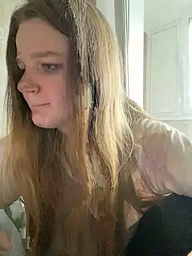 -MimmiLissa- online show from May 10, 2026, 1:46 pm
