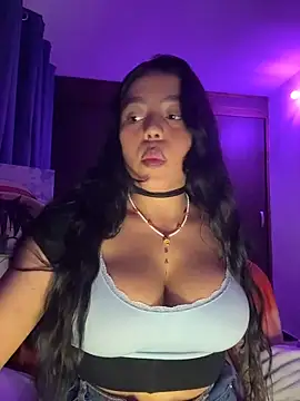 Naiara sex online show from March 5, 2026, 1:13 am