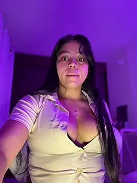 Naiara sex online show from November 29, 2025, 9:31 am