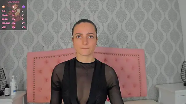 Princsgirl  online show from July 23, 2026, 7:32 pm