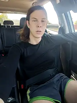 TsSnailGirl69 online show from September 25, 2025, 9:32 pm