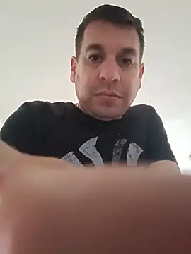 Nano198301 online show from June 10, 2026, 3:35 pm