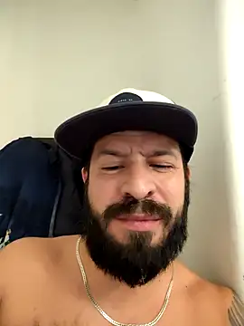 Snapshot of juanci_to chatting on October 18, 2025, 11:29 pm juanci to online show from October 18, 2025, 11:29 pm