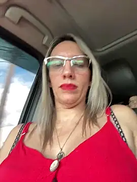 Snapshot of Gatitacarlita chatting on January 23, 2025, 6:03 pm Gatitacarlita online show from January 23, 2025, 6:03 pm