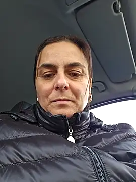 Snapshot of IsabelleCraft chatting on February 18, 2026, 10:12 am IsabelleCraft online show from February 18, 2026, 10:12 am