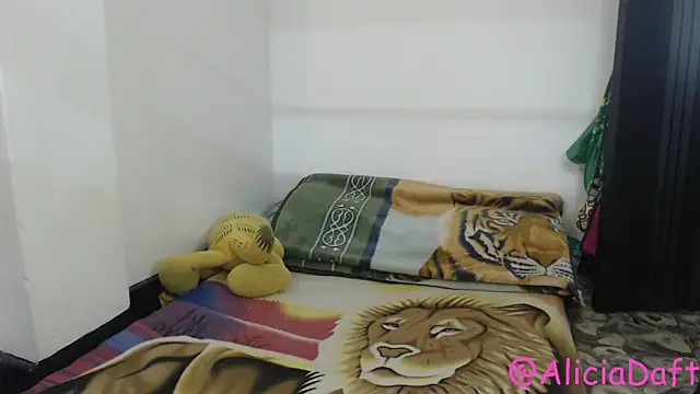 Smoke trip Alicia online show from March 10, 2026, 2:59 am