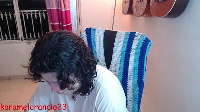 Snapshot of Smoke_trip_Alicia chatting on September 26, 2025, 4:52 am Smoke trip Alicia online show from September 26, 2025, 4:52 am