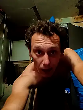 Mistrzmin online show from May 8, 2026, 8:01 pm