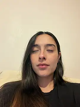 swrennn19 online show from May 30, 2026, 4:23 pm