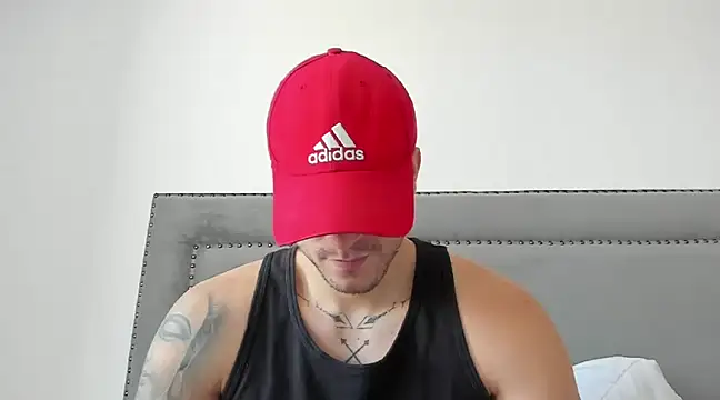 spartacozz online show from February 7, 2025, 7:49 pm