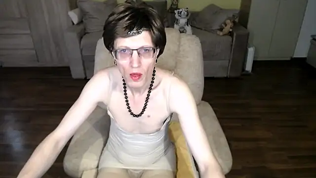 clementine online show from July 9, 2026, 9:43 am