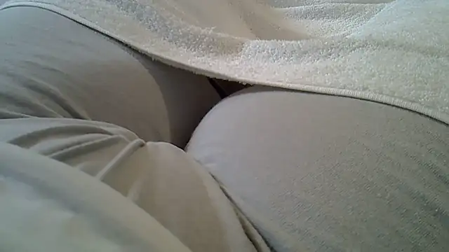 perescam online show from December 16, 2025, 2:21 pm