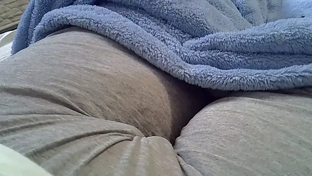 perescam online show from October 29, 2025, 4:17 pm