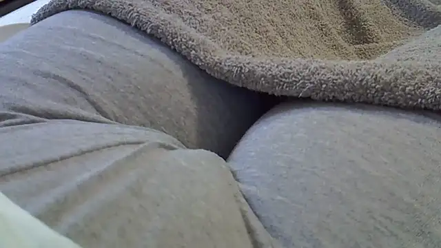 Snapshot of perescam chatting on April 1, 2026, 6:16 pm perescam online show from April 1, 2026, 6:16 pm