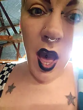 PinkTheHawk online show from December 16, 2025, 9:13 am