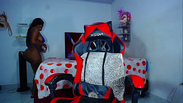 DanisaBrown online show from June 13, 2026, 2:26 pm