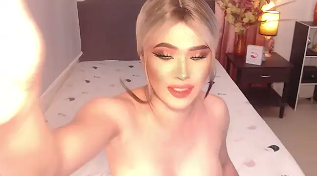 Snapshot of MistressAthalia chatting on February 27, 2025, 4:13 am MistressAthalia online show from February 27, 2025, 4:13 am