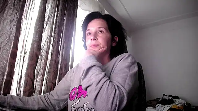 Snapshot of SexxyLety chatting on May 21, 2026, 12:02 pm SexxyLety online show from May 21, 2026, 12:02 pm