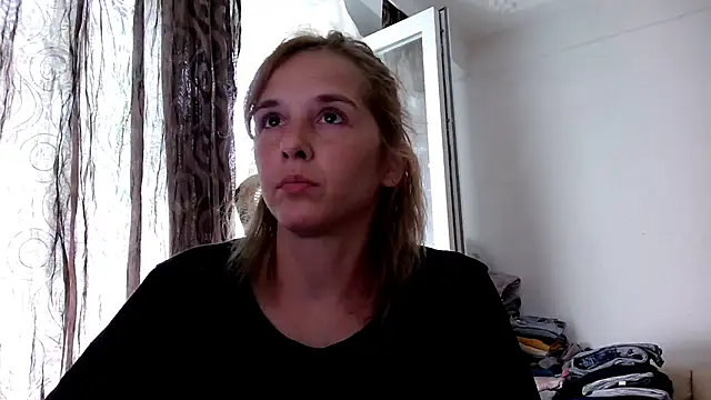SexxyLety online show from July 12, 2026, 9:32 am