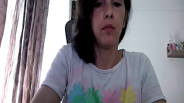 Snapshot of SexxyLety chatting on May 28, 2026, 9:38 am SexxyLety online show from May 28, 2026, 9:38 am