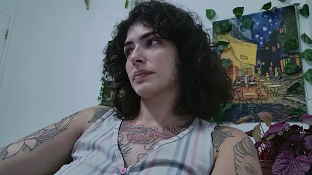 TaliMajesty online show from February 9, 2026, 2:42 am