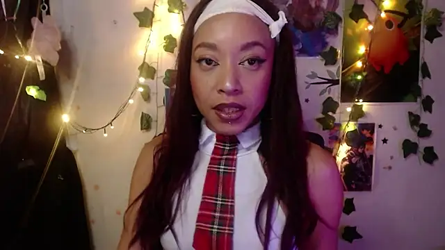 Snapshot of africag chatting on January 17, 2026, 4:32 pm africag online show from January 17, 2026, 4:32 pm