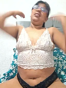 ZaidaWet online show from January 10, 2026, 12:00 pm