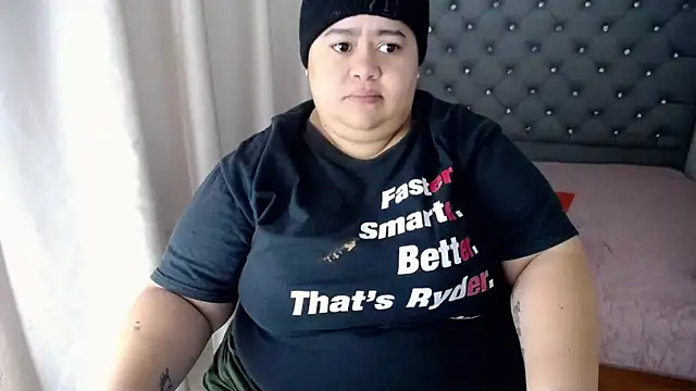 hotlesby4uxxx online show from December 19, 2024, 12:01 pm