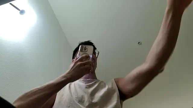 SebastianReiss online show from June 18, 2026, 4:33 am