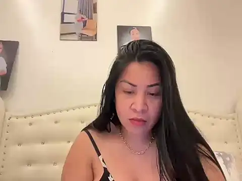 Tightwetholesxx online show from February 17, 2026, 1:30 pm