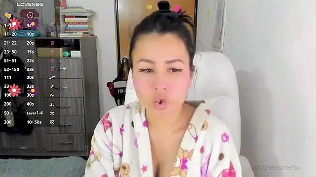 sweetana  online show from October 28, 2025, 10:47 am