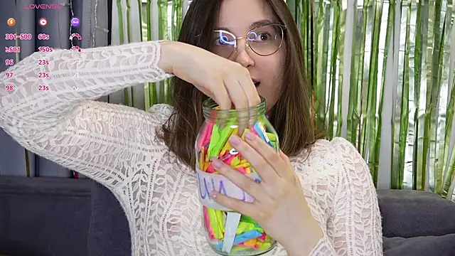 BeckyMartens online show from September 20, 2025, 2:27 am